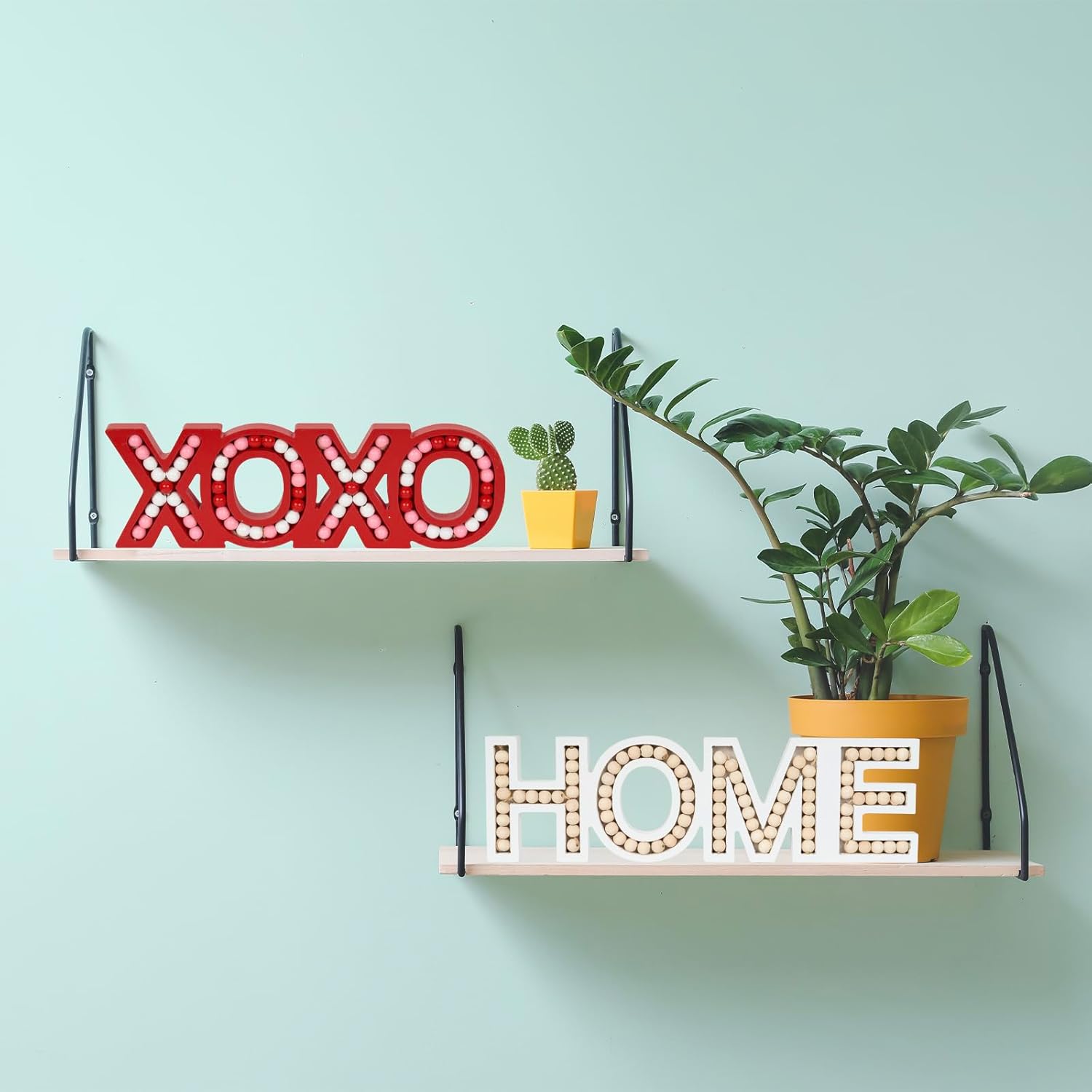 OMISHE XOXO Sign for Tabletop or Wall Hanging, Freestanding Rustic Beaded Letters for Farmhouse Home Table Decor, Gift for Wedding, Housewarming, Valentines Day, Thanksgiving, Red